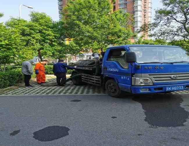 抽污水车(抽污水车多少钱一辆)